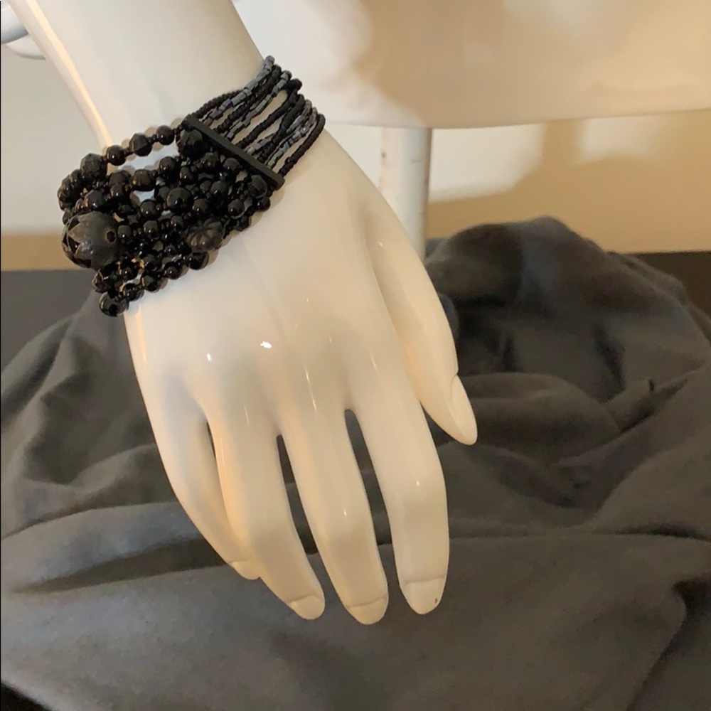 Beaded metallic stretch bracelet